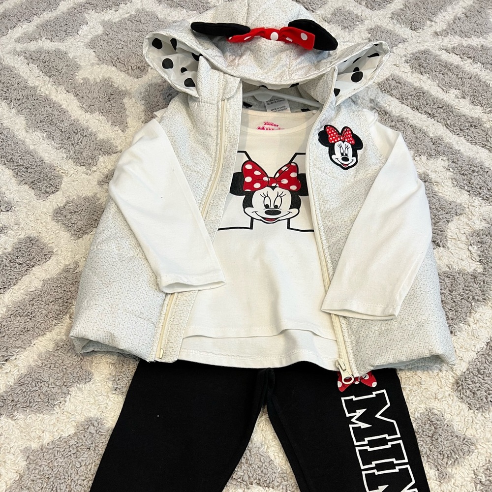 3 piece Minnie Mouse outfit girls 4t